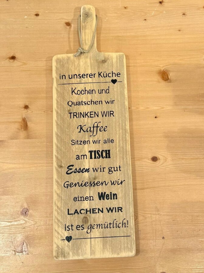 Holzbrett mit Griff 54,5 cm/65 cm x19,5 cm – Bild 4