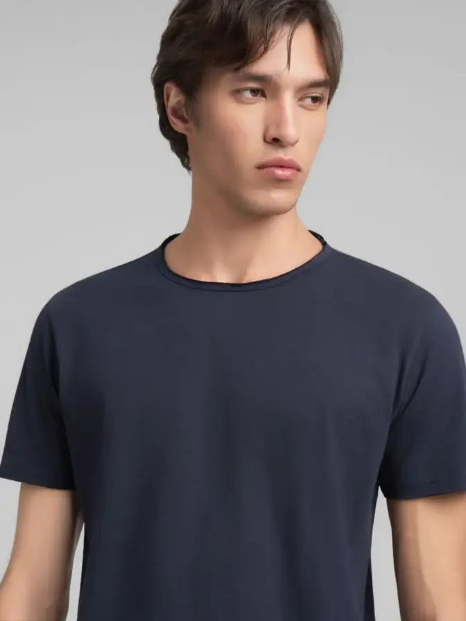 T-Shirt offene Kante Rundhals Replay – Bild 36