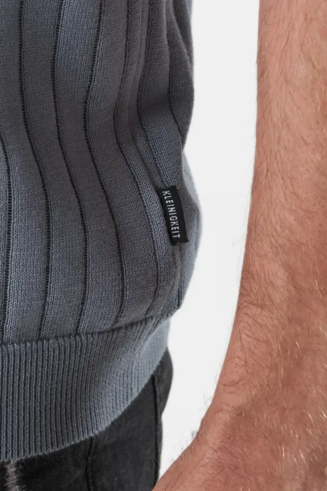Signature Strick T-Shirt Kleinigkeit – Bild 7