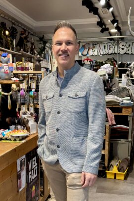 Sakko Leopold E White Bros.