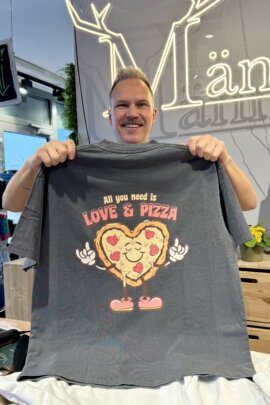 Unknown CC Oversized Shirt Pizza