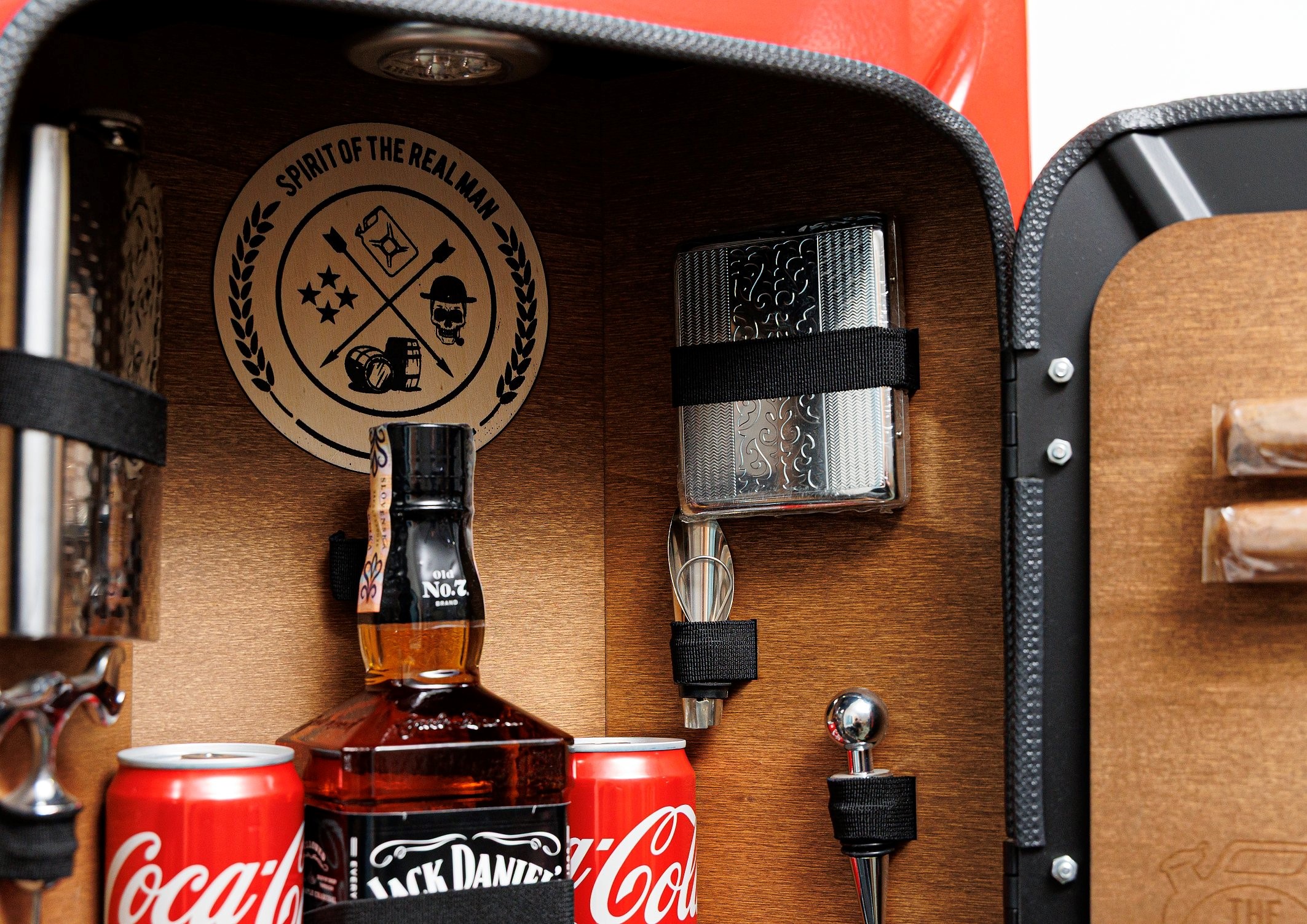 Dieselkanister-Bar Spirit of the real man red - the jerrycan bar – Bild 4