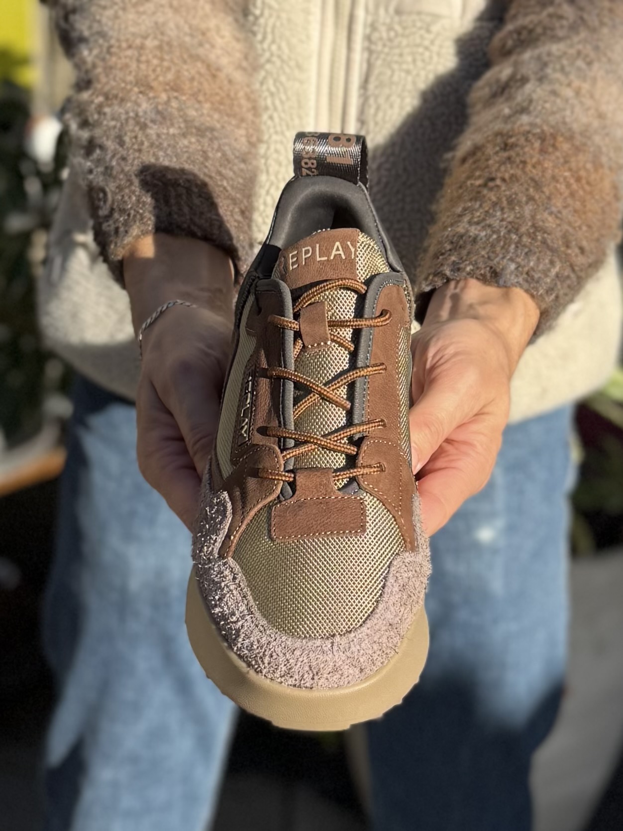 Sneaker Field Melt Replay – Bild 3